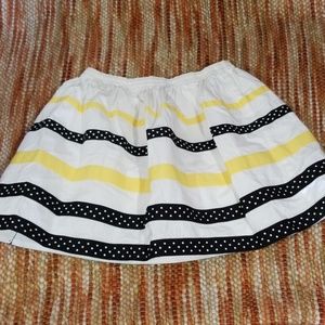 Girls 8 gymboree black and yellow ribbon skirt